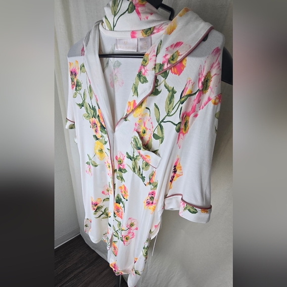 Rachel Parcell  Sleep Shirt in Ivory Poppy Vine. NWT Size Medium Floral Print - Picture 8 of 10